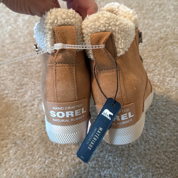 Sorel Out and About Cozy tawny sea salt waterproof boot shoe pull on 7.5 9.5 - Picture 6 of 11